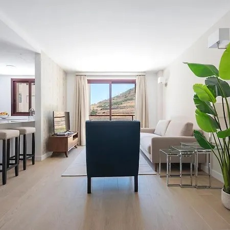 The Luxury Penthouses, 2d Lägenhet