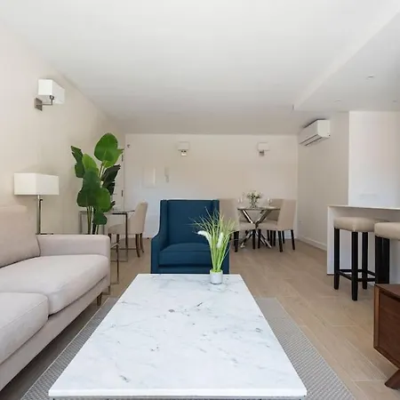 The Luxury Penthouses, 2d