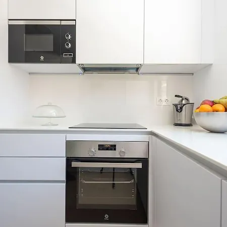 The Luxury Penthouses, 2d