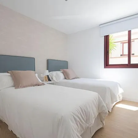 The Luxury Penthouses, 2d Appartement *